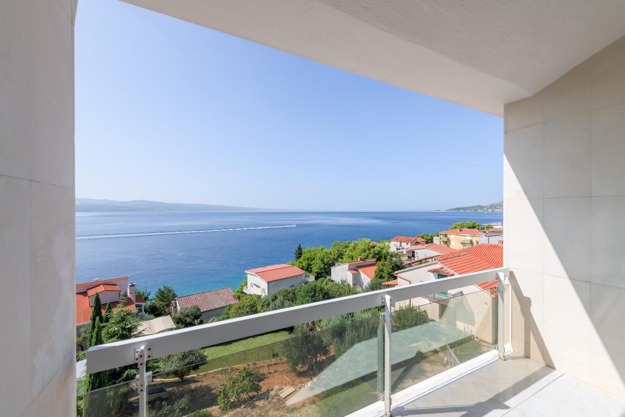 Apartments With Pool Vrdoljak Omiš Cameră foto